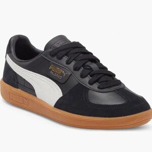 Like new worn once puma palermo sneaker
